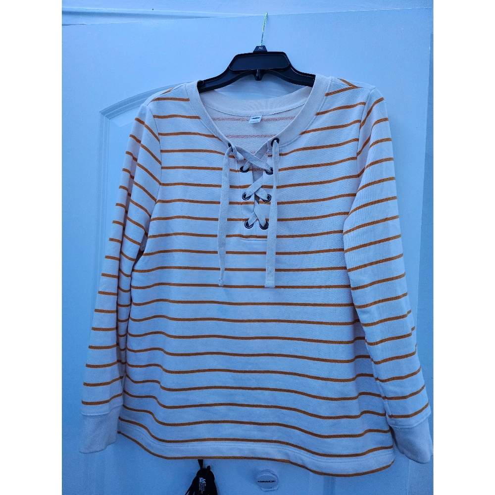 Women's sweater top